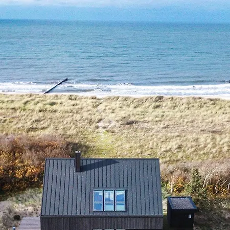 Duenenhaus Holiday home Dierhagen